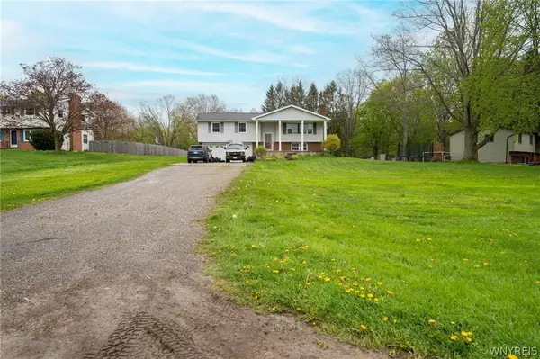 3515 Winchester Drive, East Aurora, NY 14052