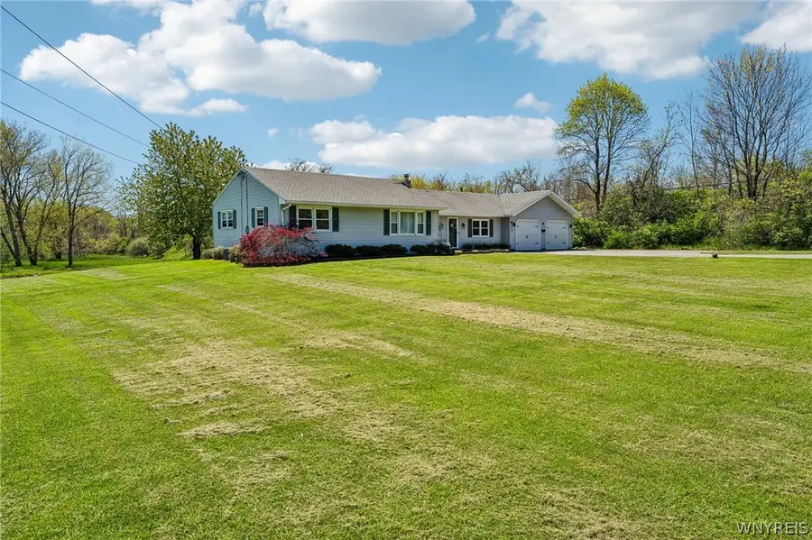 10487 Alexander Road, Alexander, NY 14005 - #2
