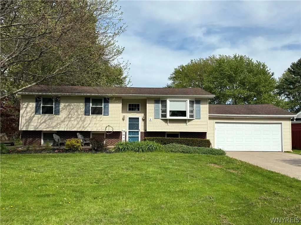 3979 Ridgelea Drive, Lockport, NY 14094 - #1