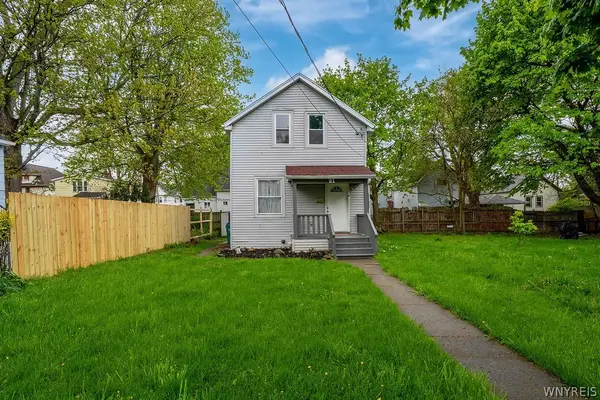 21 Pomona Place, Buffalo, NY 14210