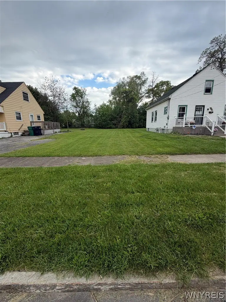 2001 Virginia Avenue, Niagara Falls, NY 14305 - #1