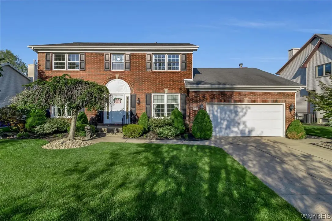 5517 Country Club Lane, Hamburg, NY 14075 - #1