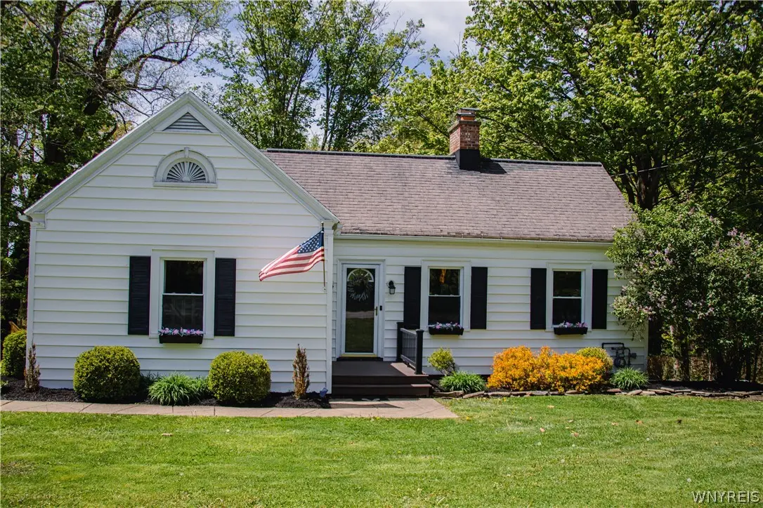 260 Girdle Road, East Aurora, NY 14052 - #1