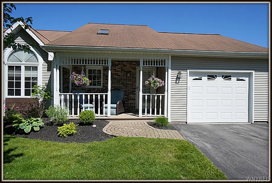 10 Sweet Bay Lane, Williamsville, NY 14221 - #2