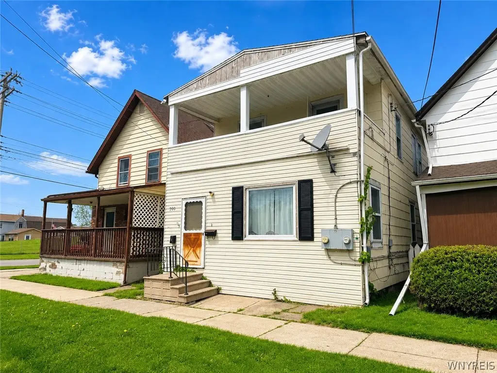 200 Tremont Street, North Tonawanda, NY 14120 - #1
