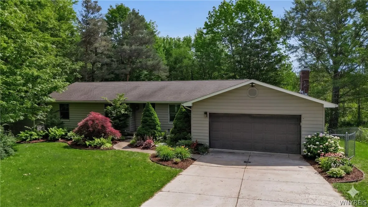 7741 Zimmerman Road, Hamburg, NY 14075 - #1