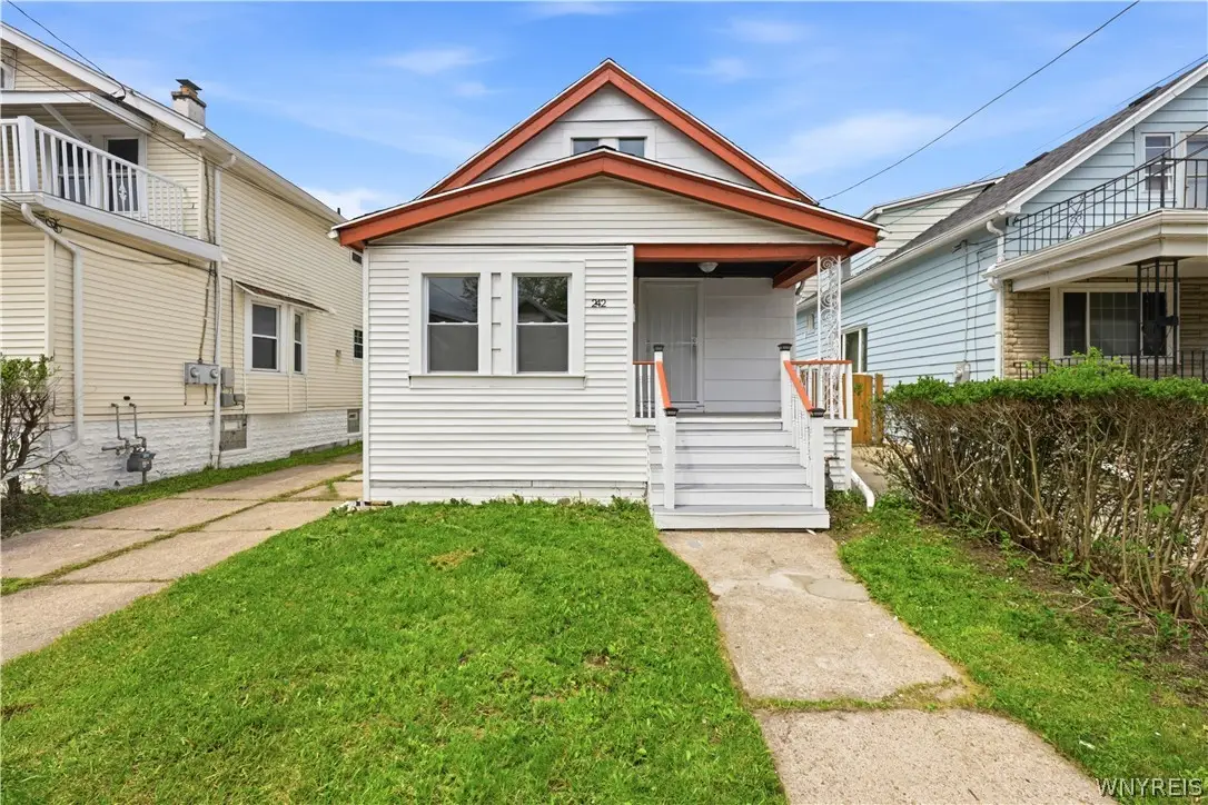 242 Newburgh Avenue, Buffalo, NY 14215 - #1