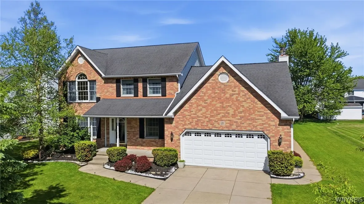 21 W Royal Hill Drive, Orchard Park, NY 14127 - #1
