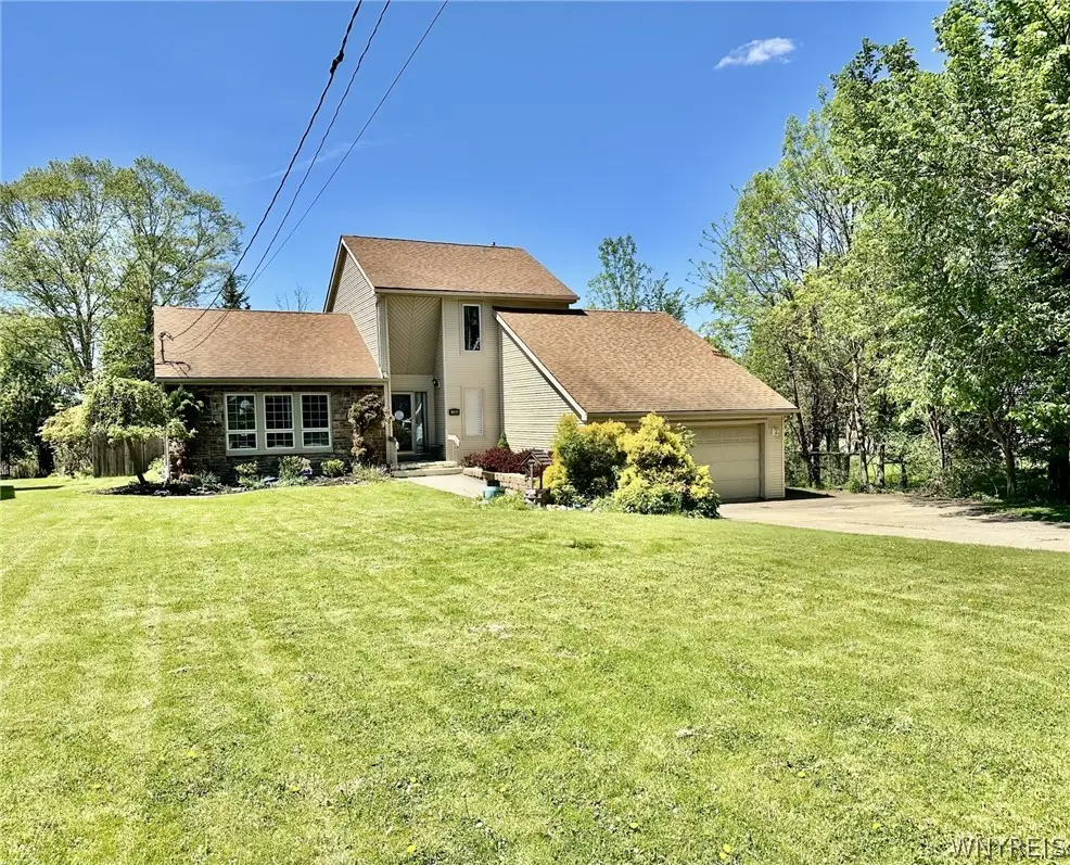 2348 Berg Road, Buffalo, NY 14218 - #1