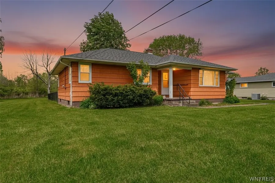 7132 Nash Road, North Tonawanda, NY 14120 - #2