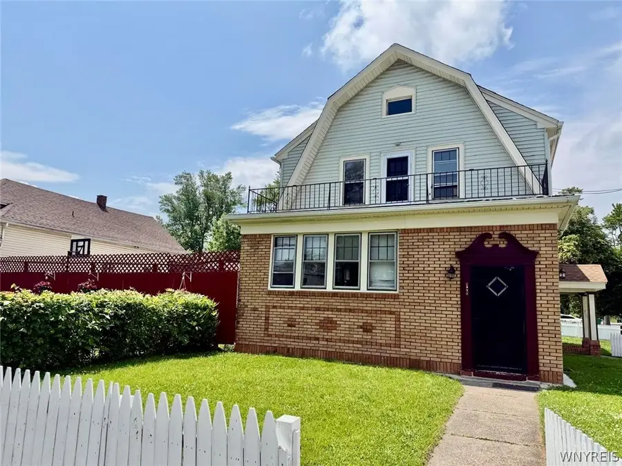 332 Parkridge Avenue, Buffalo, NY 14215 - #2