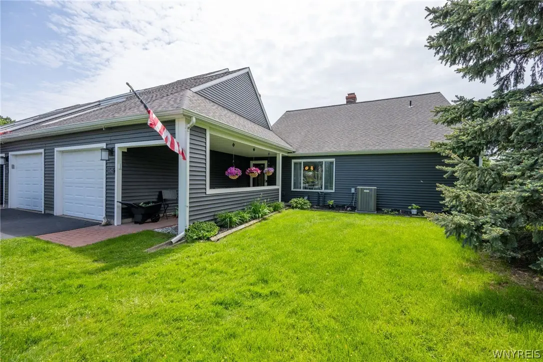 3142 E River Road, Grand Island, NY 14072 - #1