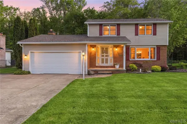 274 Fareway Lane, Grand Island, NY 14072