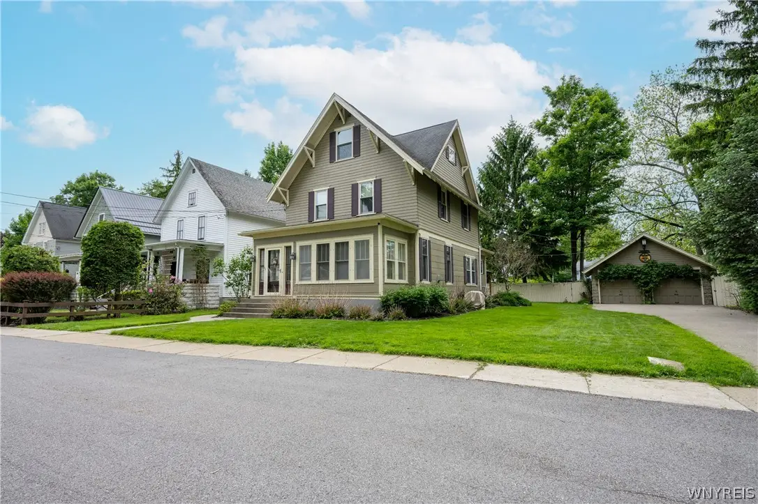 45 Savage Place, East Aurora, NY 14052 - #1