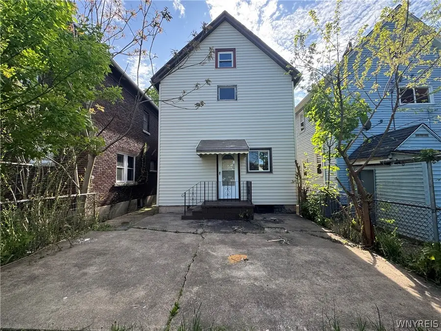 630 20th Street, Niagara Falls, NY 14301 - #3