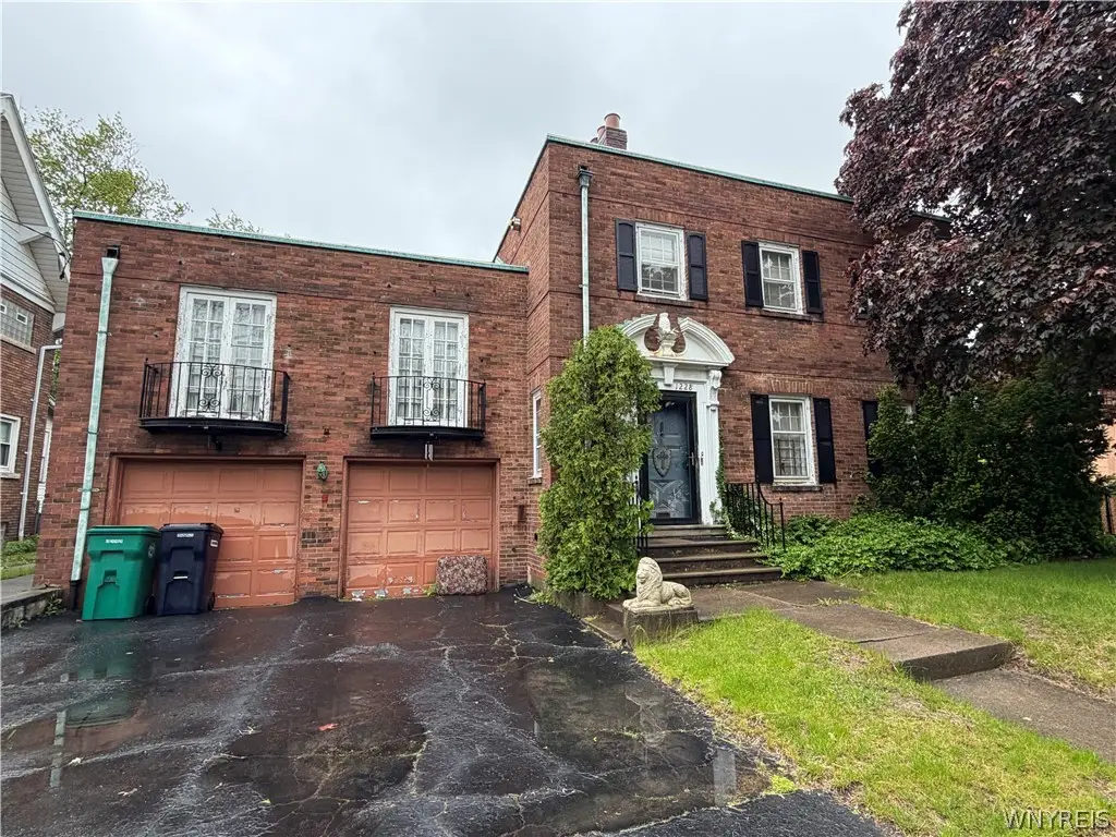 1228 Ferry Avenue, Niagara Falls, NY 14301 - #1