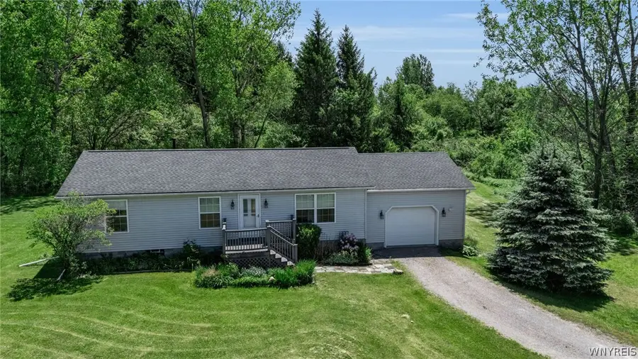 2995 Valley View Lane, Strykersville, NY 14145 - #2