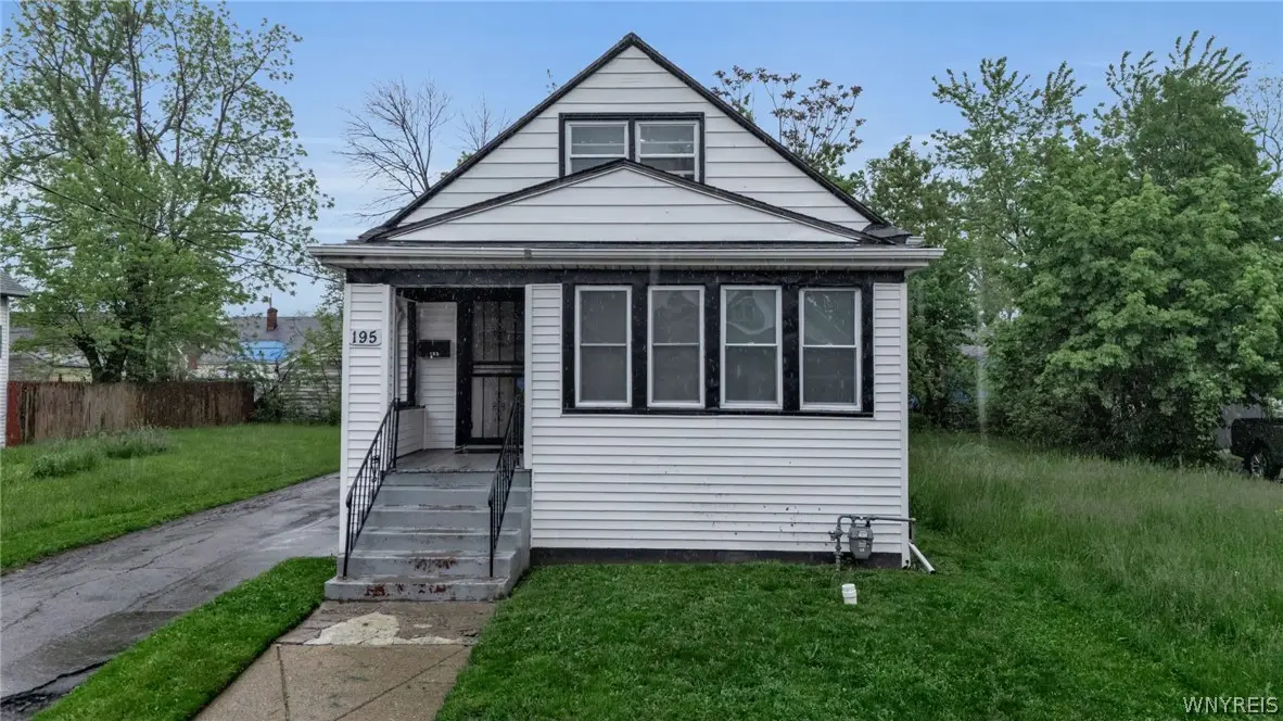 195 Stevens Avenue, Buffalo, NY 14215 - #1