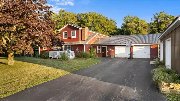 9409 Lombard Road, Ripley, NY 14775