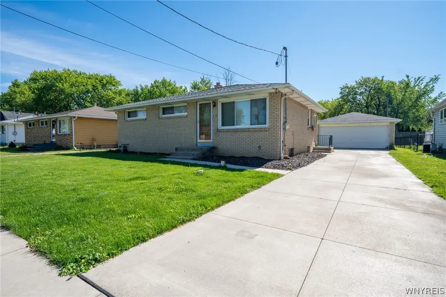 15 Colton Street, Buffalo, NY 14206 - #2