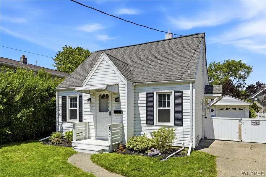 250 East Avenue, North Tonawanda, NY 14120 - #2
