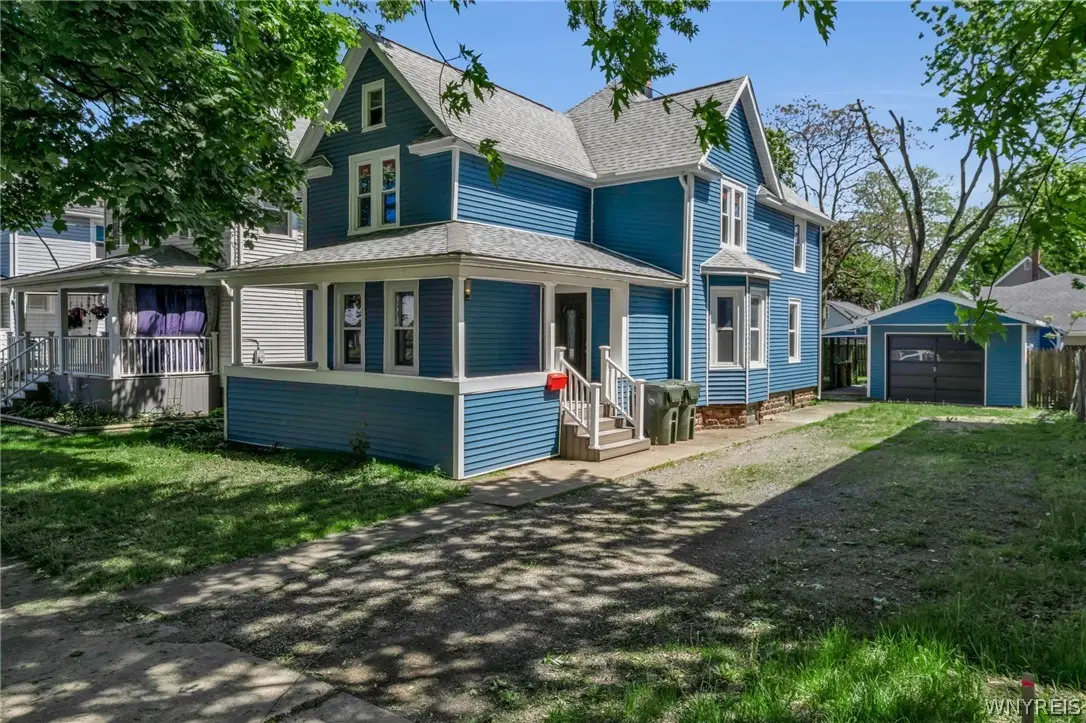 227 Wheatfield St, North Tonawanda, NY 14120 - #1