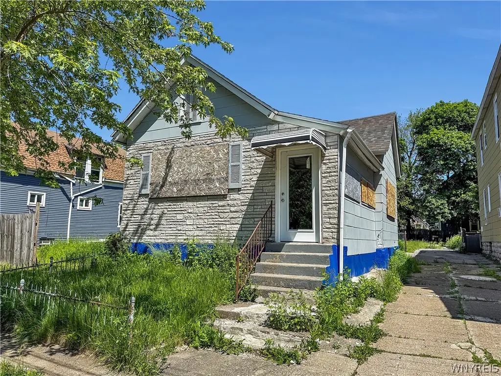18 Helen Street, Buffalo, NY 14213 - #1