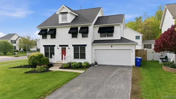 2305 Winterberry Drive, Lake View, NY 14085