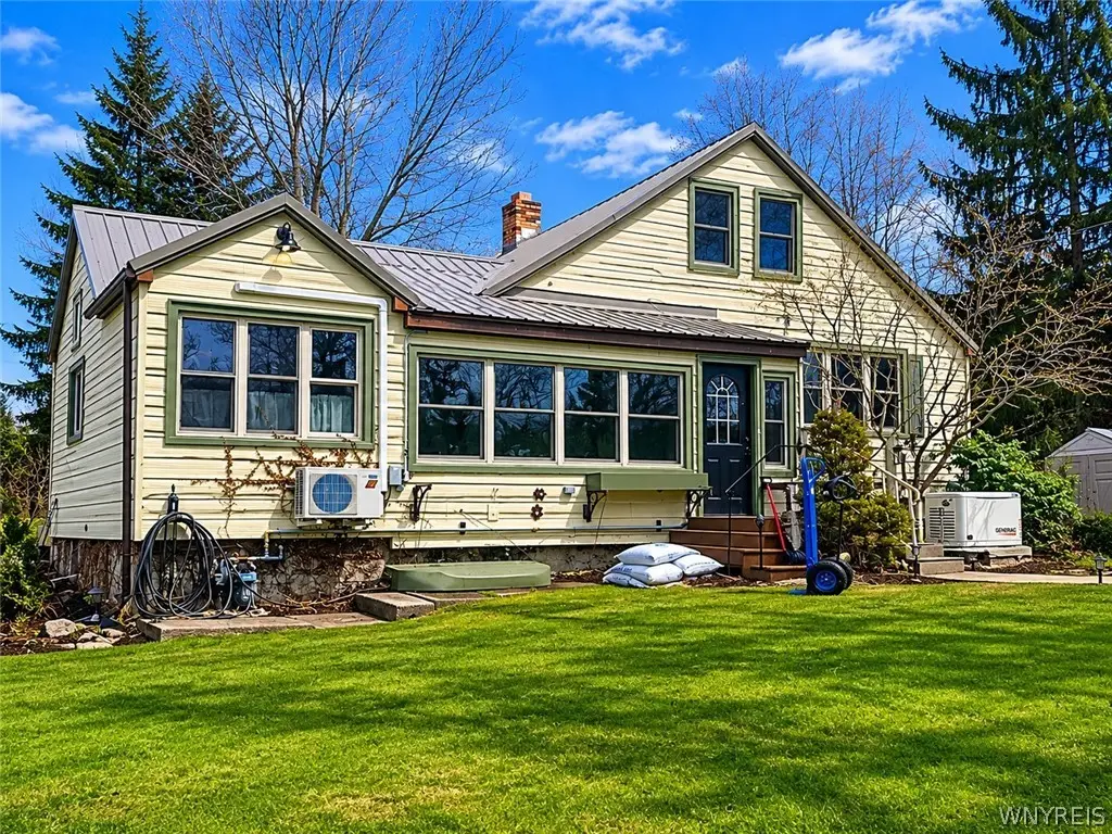 1593 S Creek Rd, Derby, NY 14047 - #1