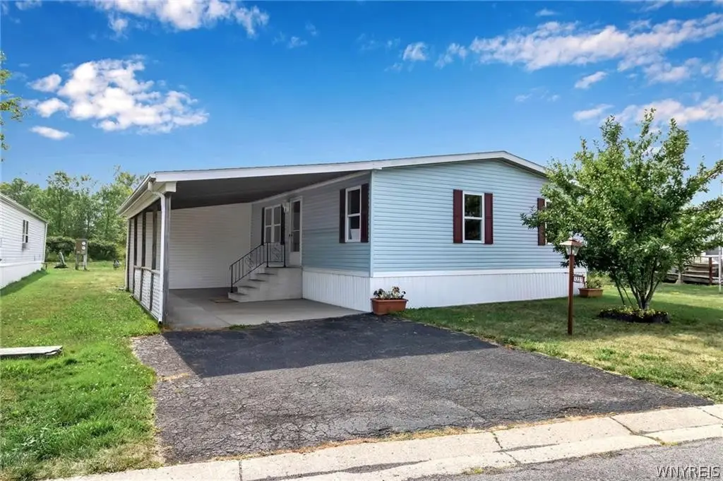 1227 Parkwood Drive, Lockport, NY 14094 - #1