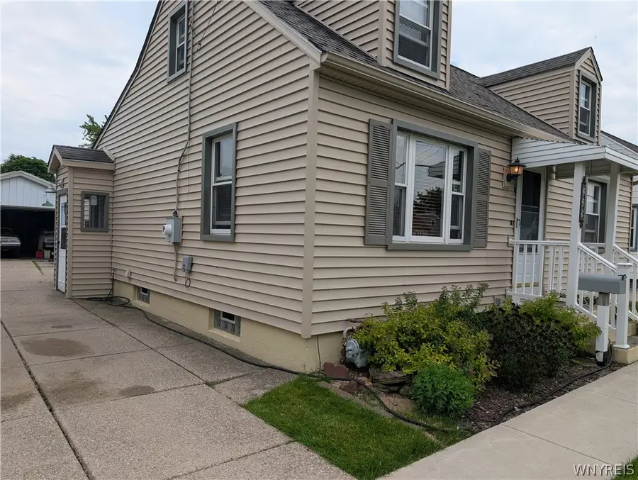 223 Crisfield Avenue, Buffalo, NY 14206 - #3