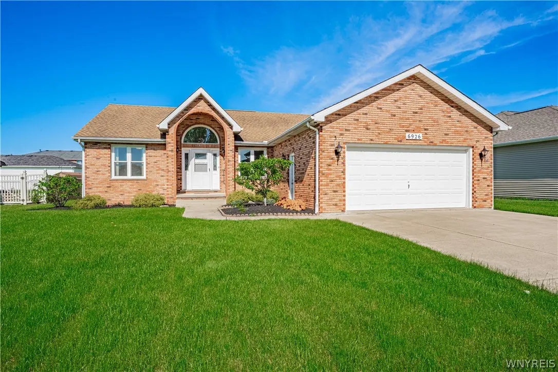 6926 Rebecca Drive, Niagara Falls, NY 14304 - #1