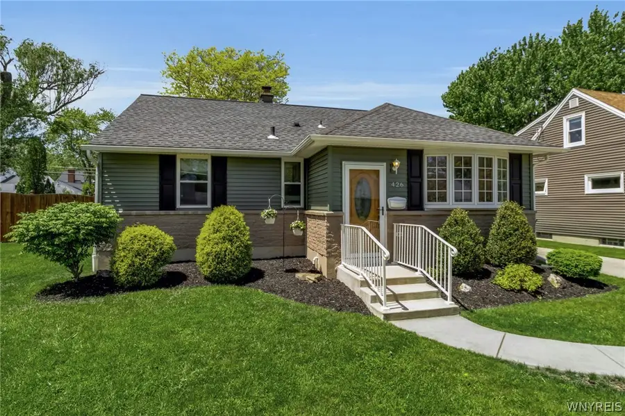 426 Ashford Avenue, Tonawanda, NY 14150 - #2