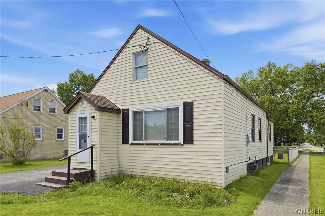 80 Helen Street, Buffalo, NY 14206 - #1