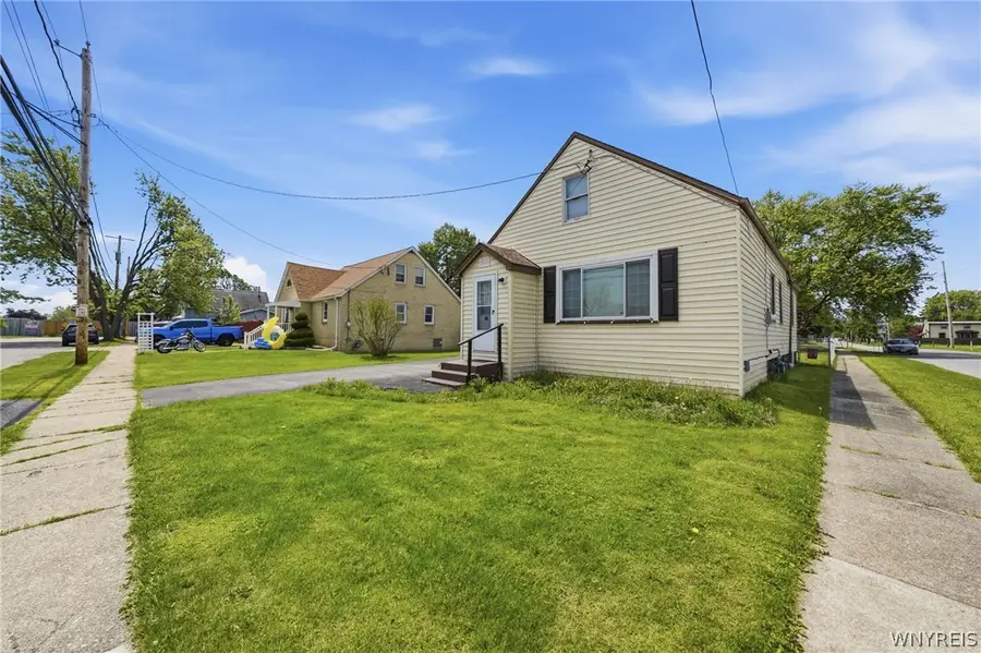 80 Helen Street, Buffalo, NY 14206 - #3
