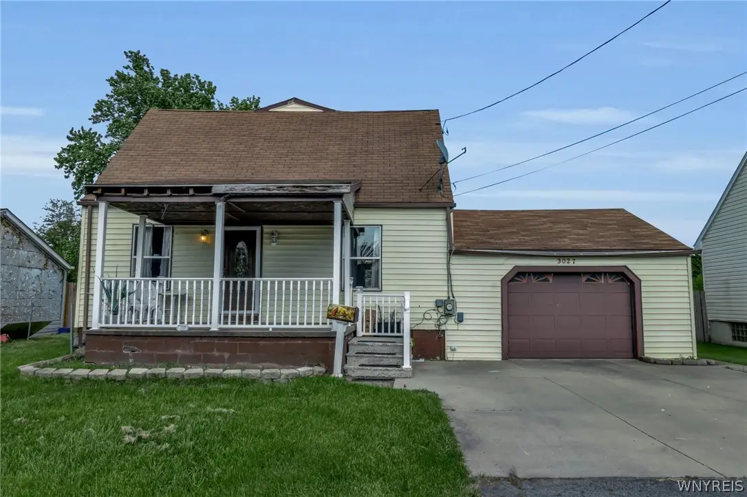 3027 Petroleum Street, Niagara Falls, NY 14305 - #1