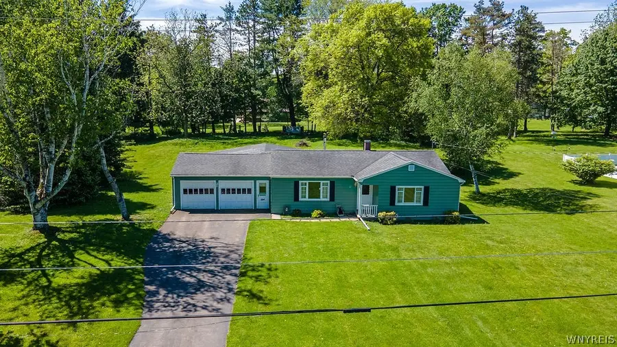 31 Heiler Drive, East Aurora, NY 14052 - #2