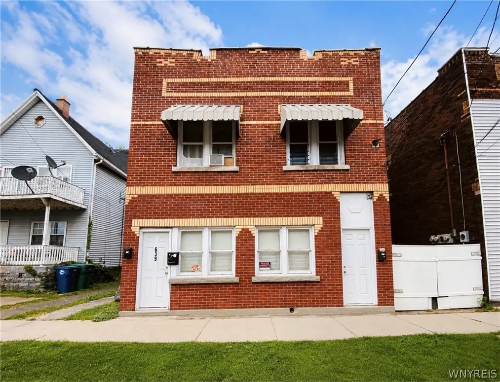 639 18th Street, Niagara Falls, NY 14301 - #1