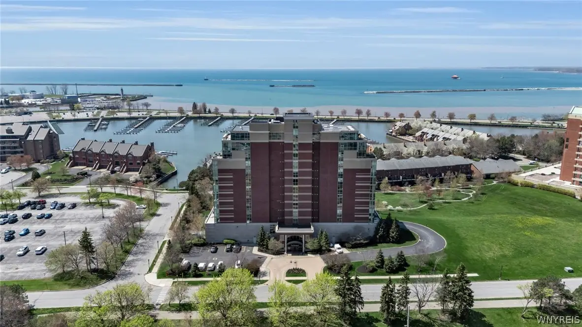 132 Lakefront Boulevard #902, Buffalo, NY 14202 - #1