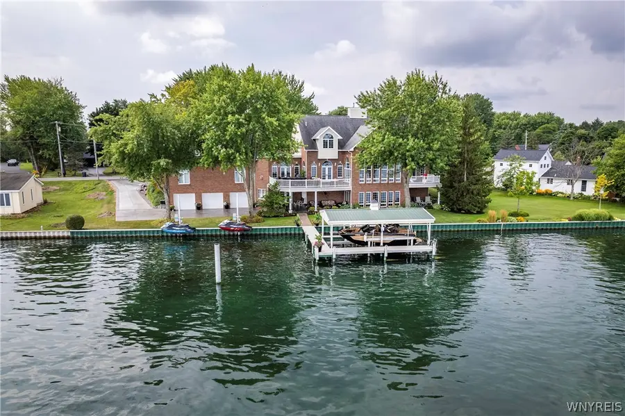 4875 E River Road, Grand Island, NY 14072 - #2