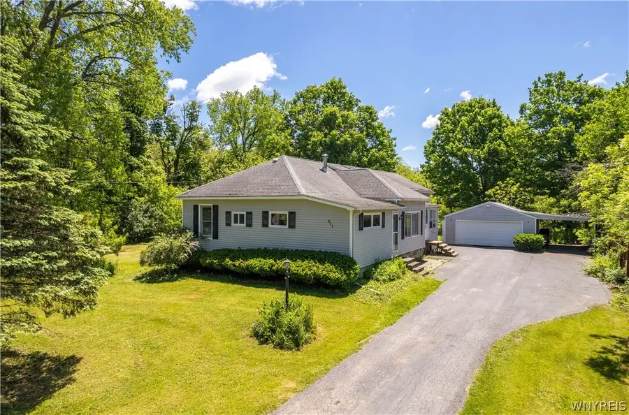 217 Three Rod Road, Alden, NY 14004 - #3