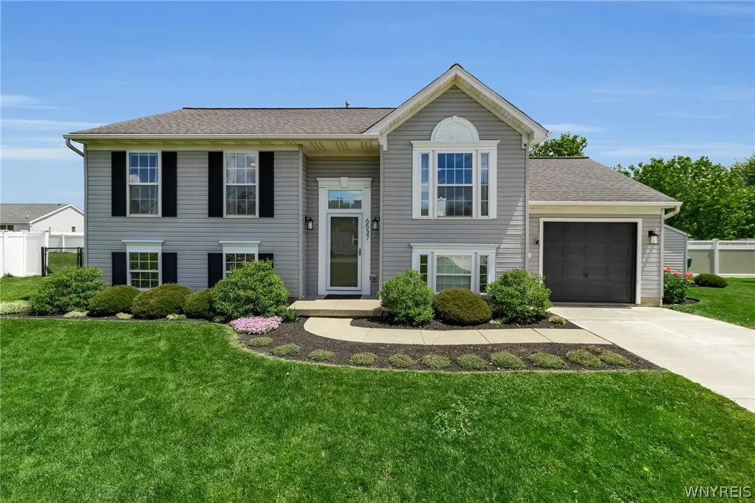 6537 Matthew Drive, Lockport, NY 14094 - #1