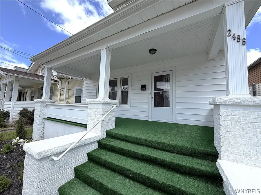 2486 Pierce Avenue, Niagara Falls, NY 14301 - #3