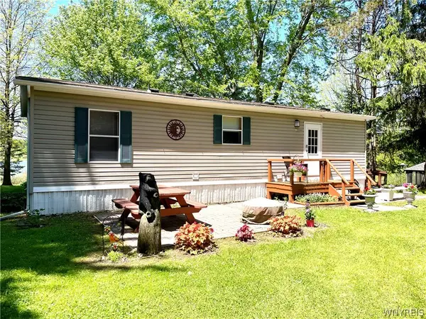 1547 War-moose Drive #5, Freedom, NY 14065