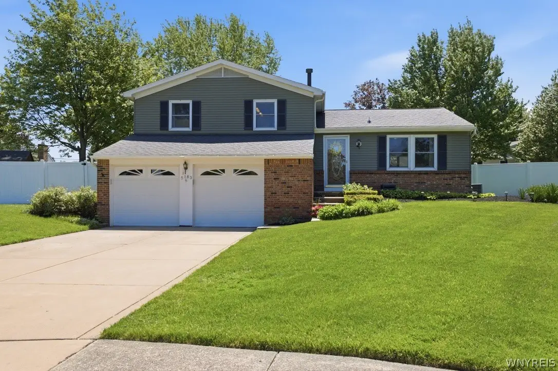 5183 Garden Path, Hamburg, NY 14075 - #1