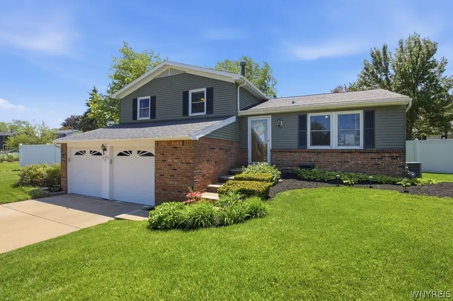 5183 Garden Path, Hamburg, NY 14075 - #3
