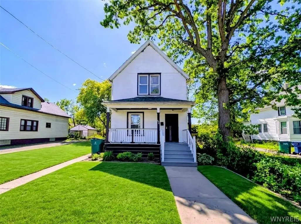 284 Hazelwood Avenue, Buffalo, NY 14215 - #1