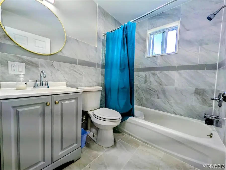 284 Hazelwood Avenue, Buffalo, NY 14215 - #3