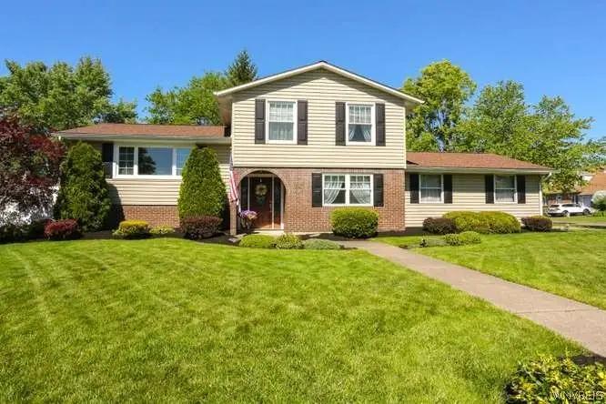 2 Alanview Drive, Lockport, NY 14094 - #1