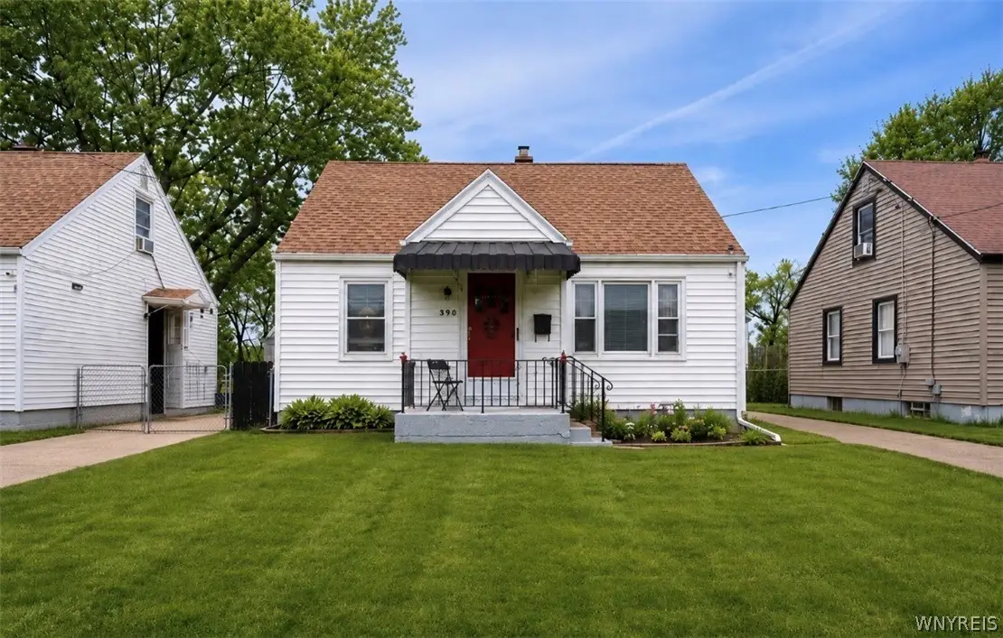 390 Roesch Avenue, Buffalo, NY 14207 - #1